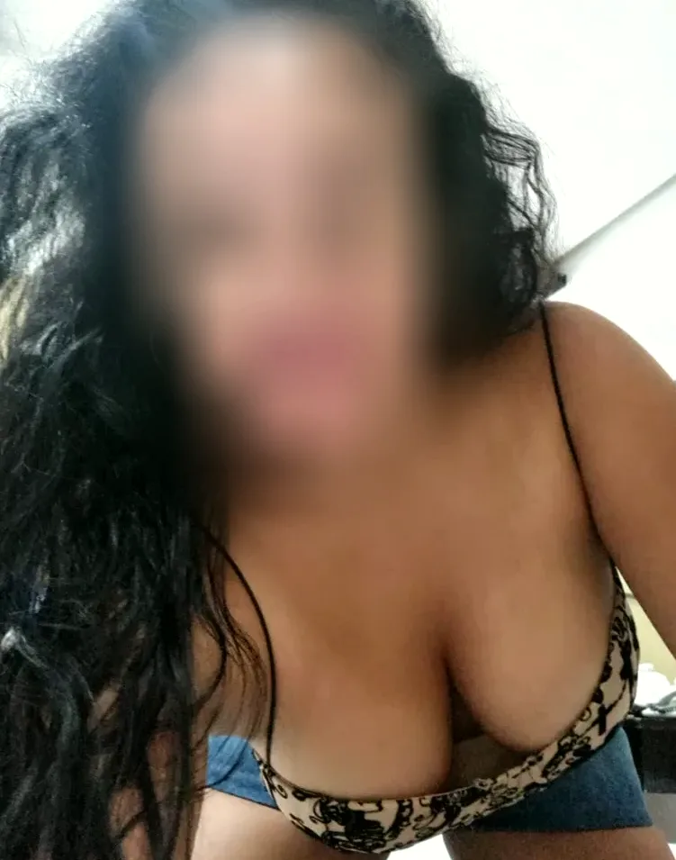 Anne, 36