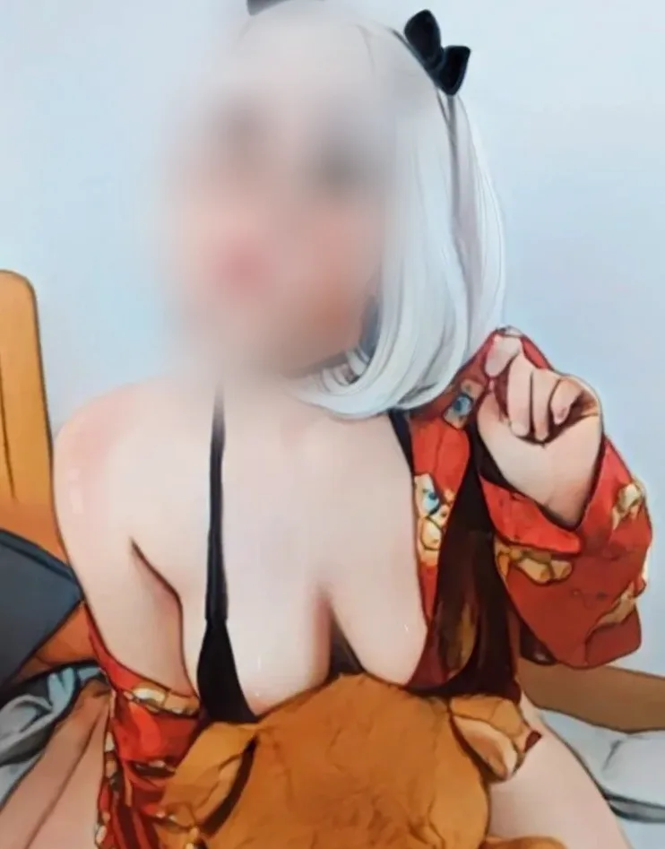 Britt, 38