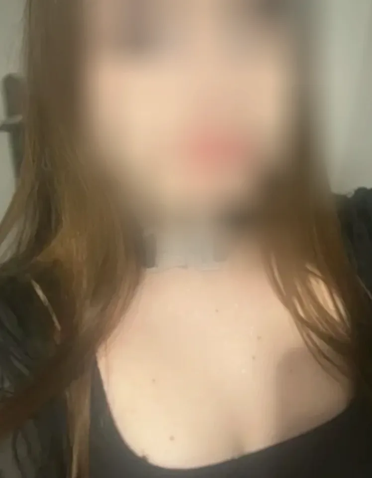 Esila, 18