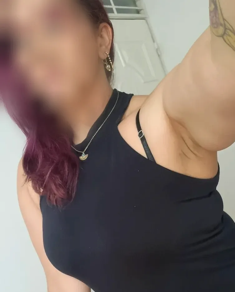 Shania, 39